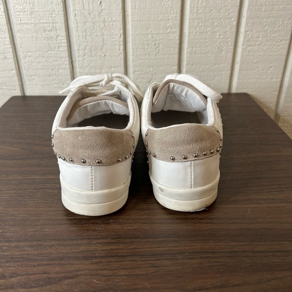 Zara Snake Skin Sneakers, size 40. 2 studs are missing on back. (See Pictures) - Picture 4 of 7